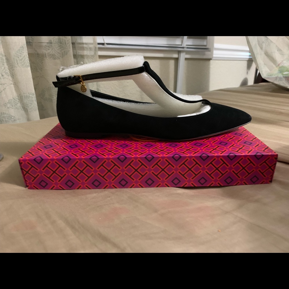 Tory Burch flats